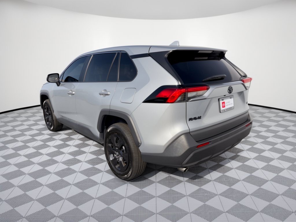 Certified 2023 Toyota RAV4 LE FWD image 3