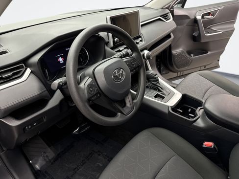 Used 2024 Toyota RAV4 XLE image 10