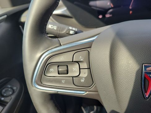 Used 2024 Buick Envista Sport Touring w/ Convenience I Package FWD image 20