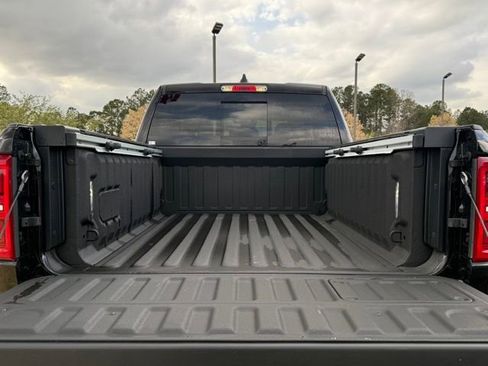 Used 2025 RAM 1500 Limited image 29