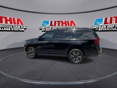 Used 2023 GMC Yukon AT4 w/ AT4 Premium Plus Package image 5