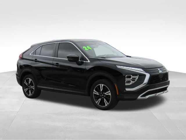 Used 2024 Mitsubishi Eclipse Cross SE AWD/4WD image 2