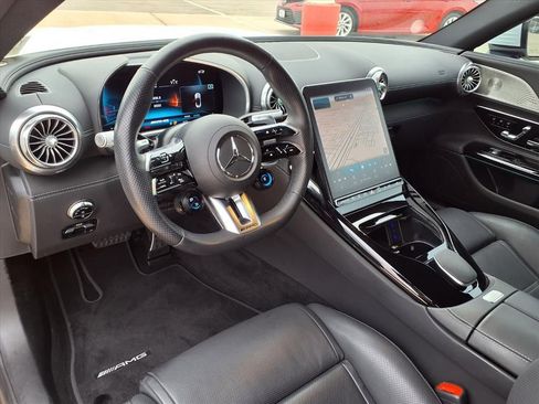 Used 2023 Mercedes-Benz SL 43 AMG image 10