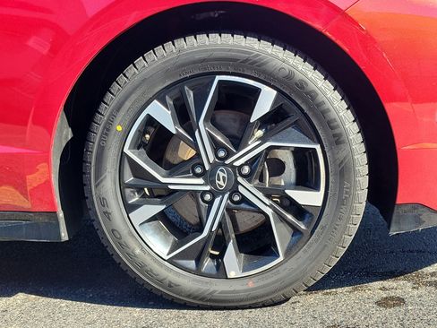 Used 2025 Hyundai Sonata SEL FWD image 5