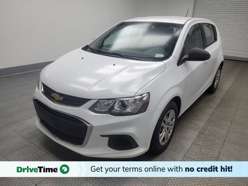 Used 2020 Chevrolet Sonic LT FWD image 1
