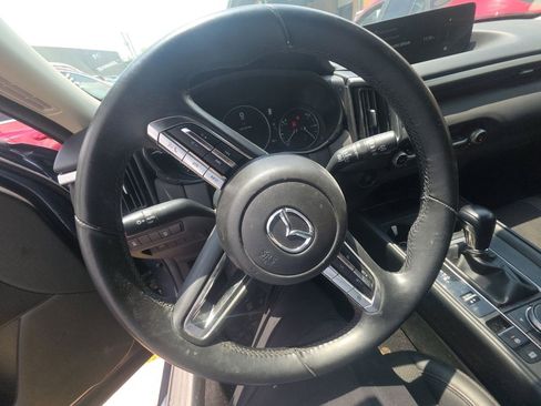 Used 2025 MAZDA CX-50 AWD 2.5 S w/ Premium Package image 9
