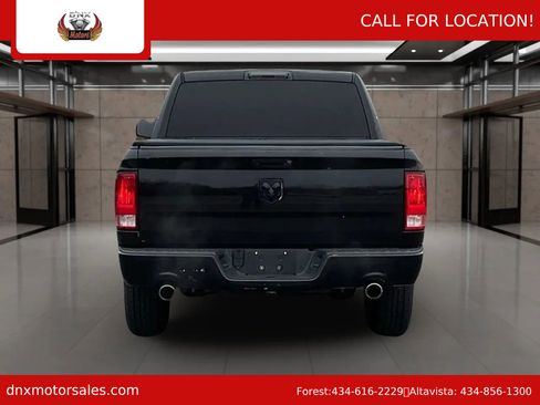 Used 2017 RAM 1500 Express w/ Black Ram 1500 Express Group image 4