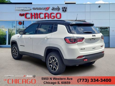 New 2026 Jeep Compass Trailhawk AWD/4WD image 3