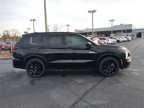 New 2025 Mitsubishi Outlander SEL Black Edition image 7