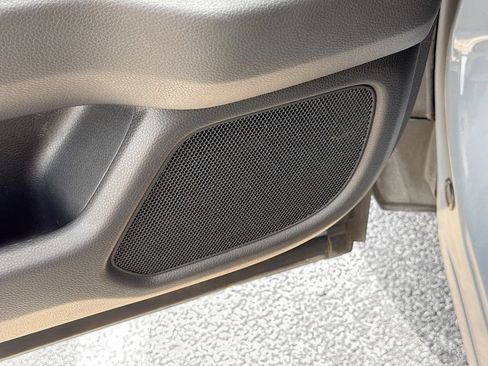Used 2025 Honda Pilot TrailSport image 23