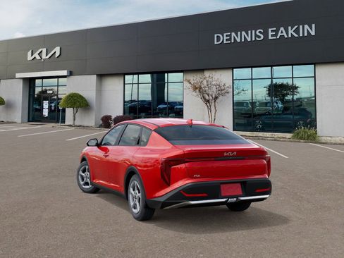 New 2025 Kia K4 LXS image 4