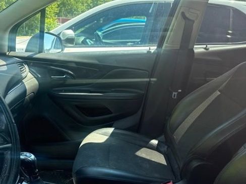 Used 2018 Buick Encore Preferred FWD image 9