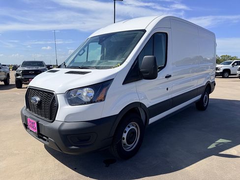 Used 2024 Ford Transit 250 148 Medium Roof RWD image 3