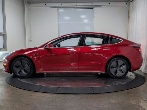 Used 2020 Tesla Model 3 Performance image 6