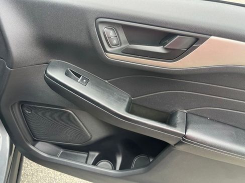 Used 2022 Ford Escape SE FWD image 21