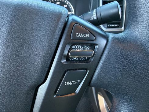 Certified 2022 Nissan Frontier SV image 19