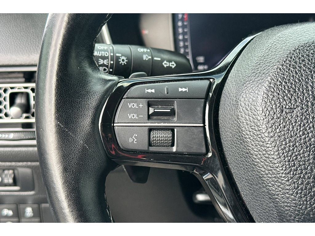 Used 2023 Honda Civic Touring image 27