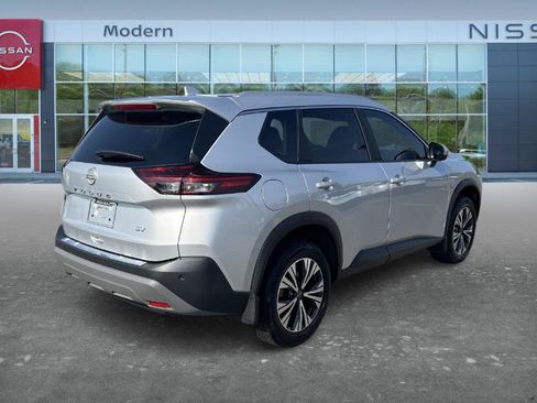 Certified 2023 Nissan Rogue SV w/ SV Premium B Package FWD image 5