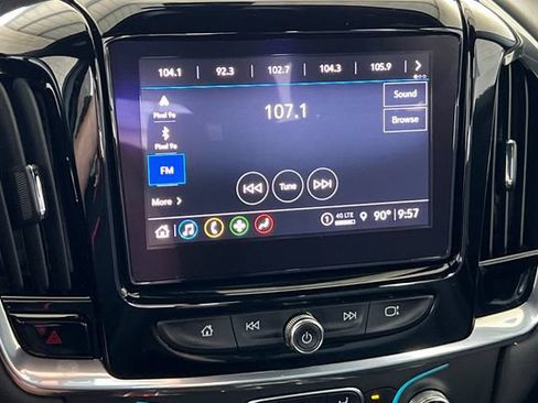 Used 2023 Chevrolet Traverse LT FWD image 26