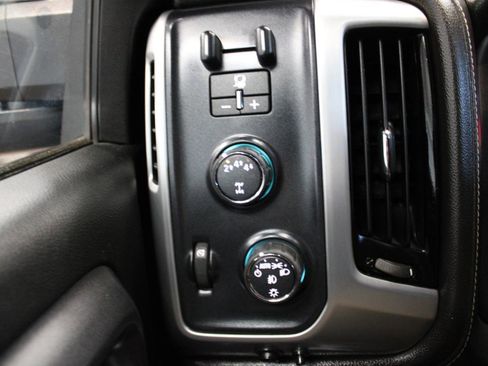 Used 2019 GMC Sierra 2500 SLE w/ SLE Preferred Package image 15