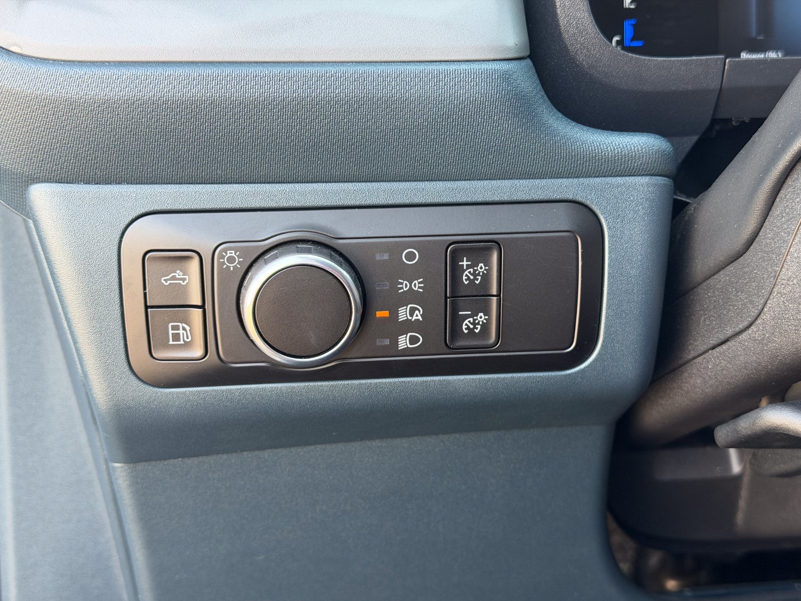 Used 2026 Ford Maverick XL FWD image 27