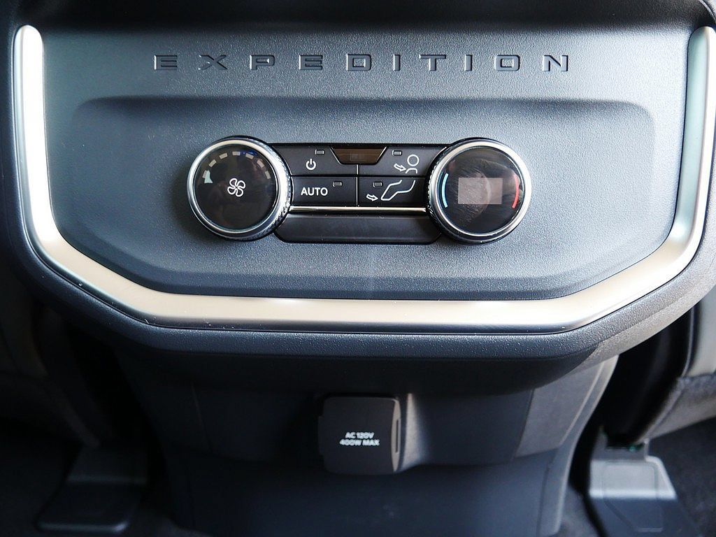 New 2027 Ford Expedition Active AWD/4WD image 35
