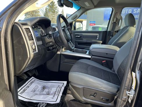 Used 2018 RAM 2500 Big Horn image 26