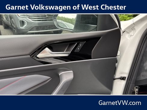 New 2026 Volkswagen Jetta GLI Autobahn FWD image 7
