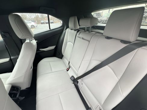 Used 2023 Lexus UX 250h FWD w/ Accessory Package (Z1) image 24