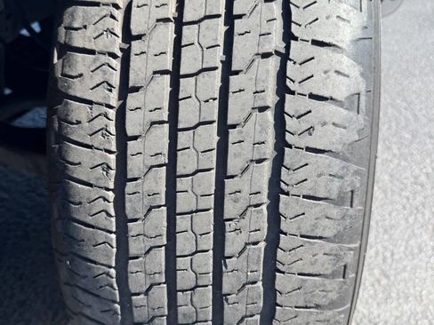 Used 2012 Ford Expedition Limited image 11