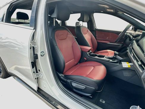 New 2026 Kia K4 GT-Line FWD image 29