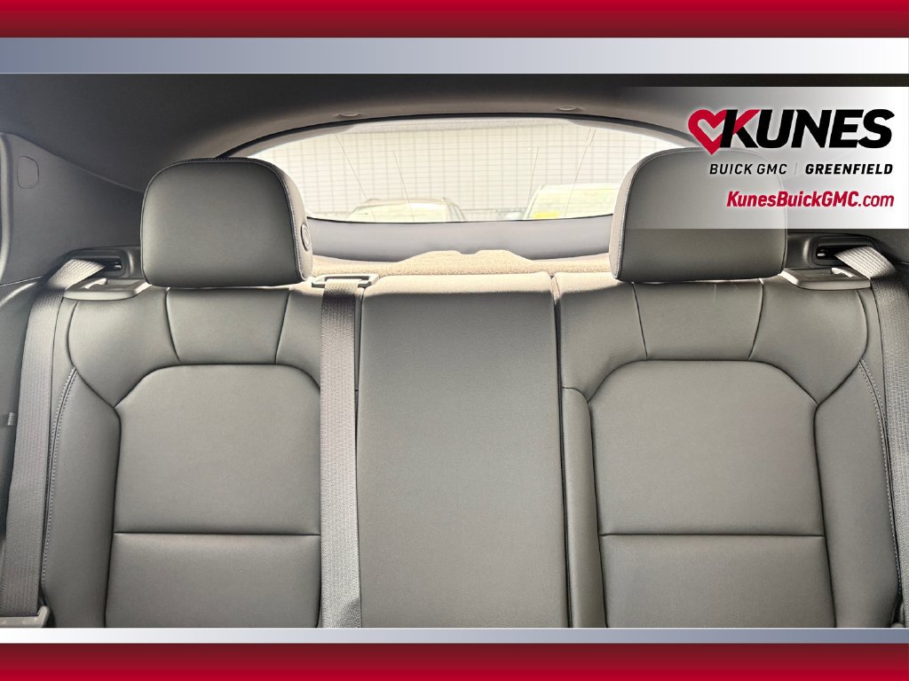 New 2026 Buick Envista Sport Touring w/ Convenience I Package FWD image 33