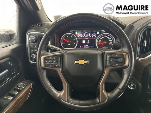 Used 2022 Chevrolet Silverado 2500 High Country image 6