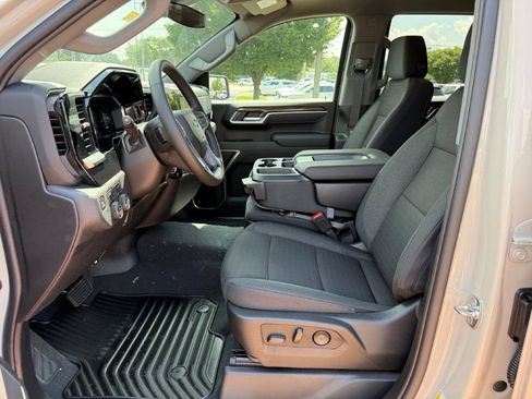New 2026 Chevrolet Silverado 1500 RST AWD/4WD image 12
