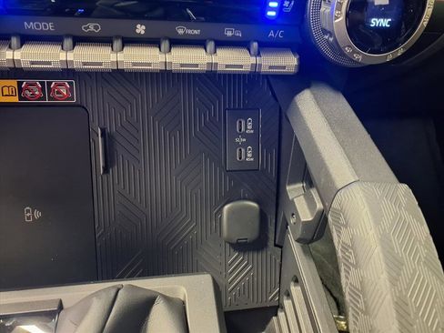 New 2026 Toyota 4Runner Limited image 16