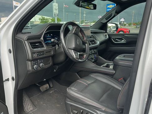 Used 2023 Chevrolet Tahoe RST AWD/4WD image 7