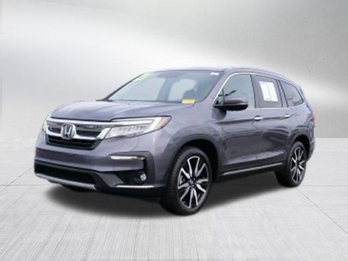 Used 2021 Honda Pilot Touring image 7