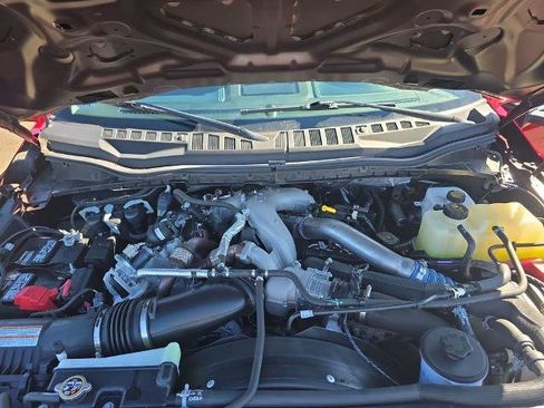 Certified 2022 Ford F450 Limited w/ FX4 Off-Road Package image 36