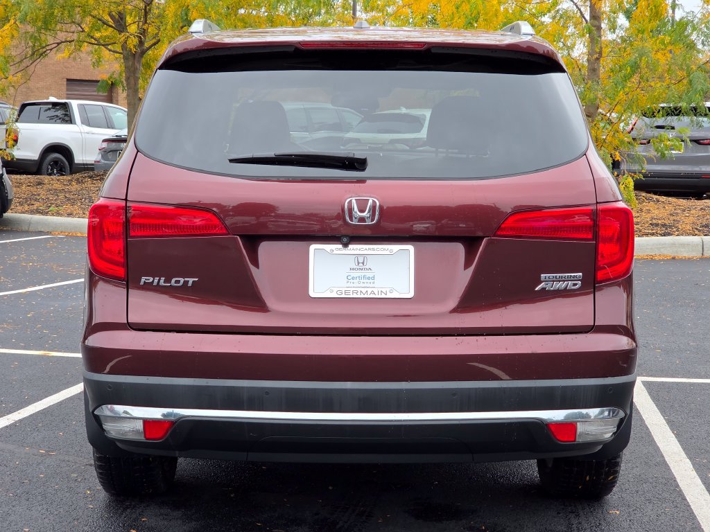 Certified 2018 Honda Pilot Touring image 27