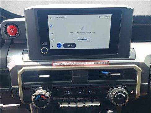 Used 2025 Toyota Tacoma TRD Sport AWD/4WD image 12