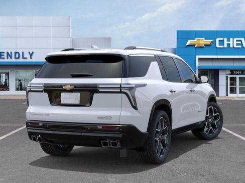 New 2026 Chevrolet Traverse High Country image 14