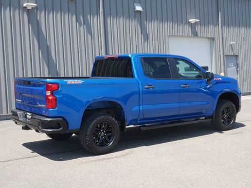 Used 2022 Chevrolet Silverado 1500 Custom Trail Boss AWD/4WD image 10