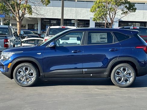 New 2026 Kia Seltos LX image 7