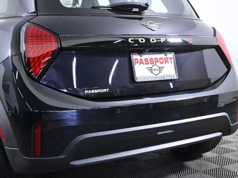 Certified 2025 MINI Cooper S image 8