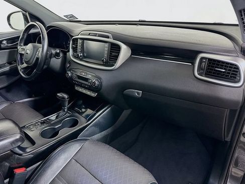 Used 2019 Kia Sorento SX AWD/4WD image 34