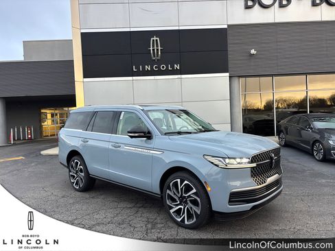 New 2026 Lincoln Navigator Reserve AWD/4WD image 1