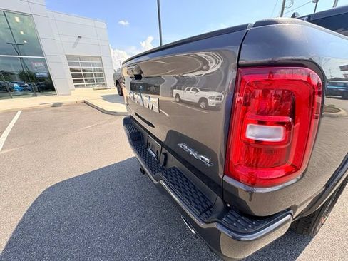 New 2026 RAM 1500 Big Horn AWD/4WD image 5