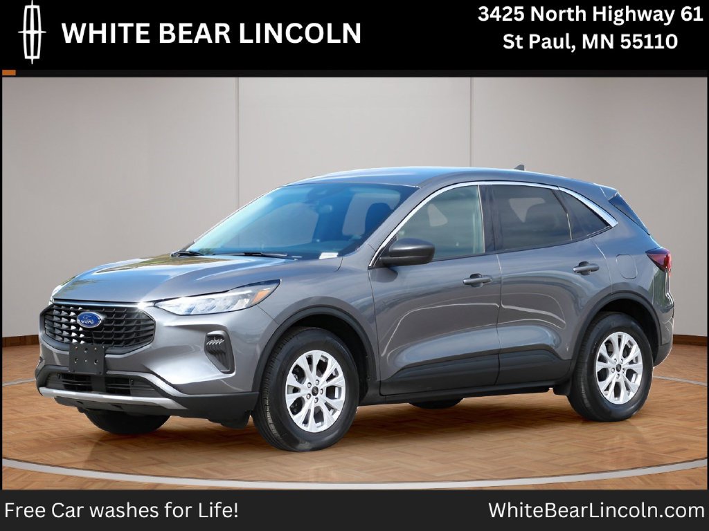 Used 2024 Ford Escape Active AWD/4WD image 1