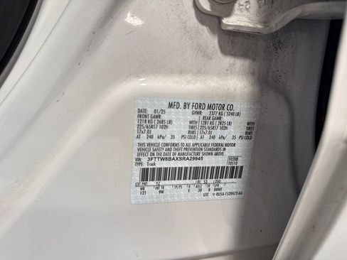 Used 2025 Ford Maverick XL w/ Equipment Group 102A AWD/4WD image 22