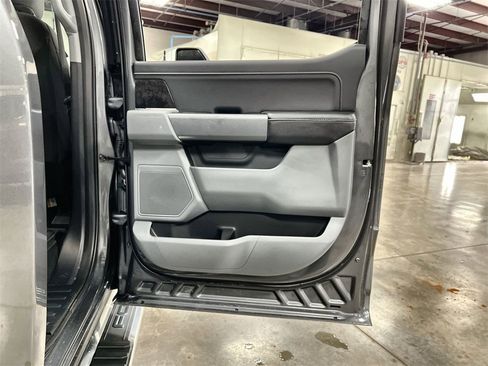 Used 2023 Ford F150 XLT w/ Equipment Group 302A High image 23